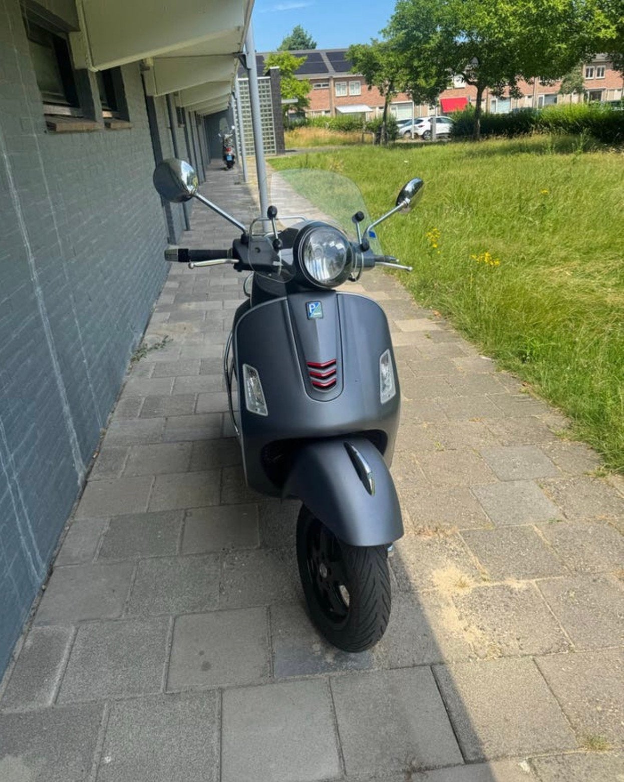 Vespa 300 gts, Ophalen, Overige modellen, 300 cc, Zo goed als nieuw
