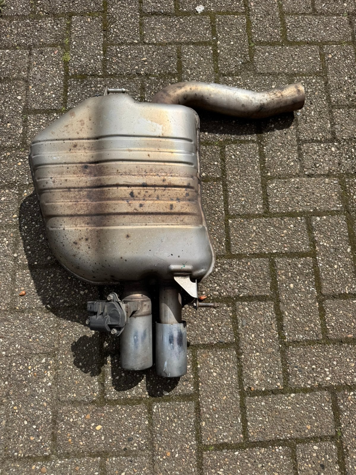 Bmw 330e einddemper, Ophalen, Gebruikt