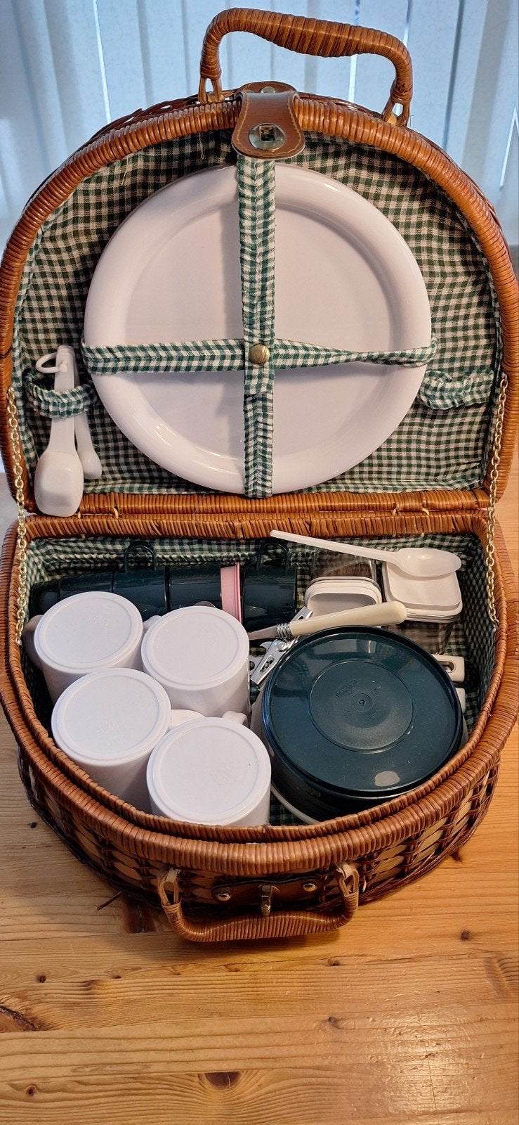 Picknickmand., Ophalen, Zo goed als nieuw