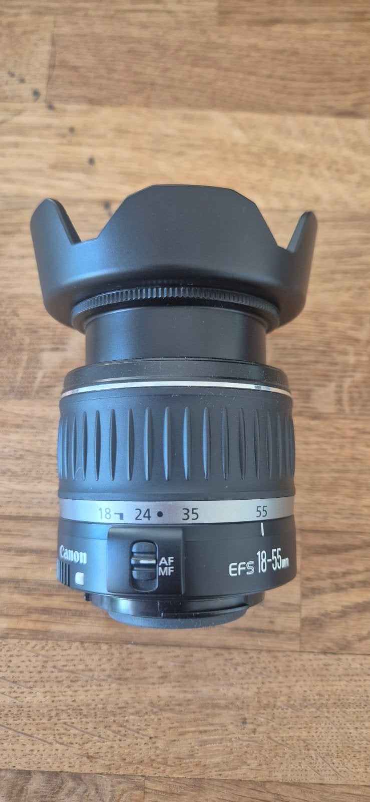 Canon EF-S 18-55mm lens met zonnekap, Canon, Ophalen of Verzenden, Zo goed als nieuw, Standaardlens