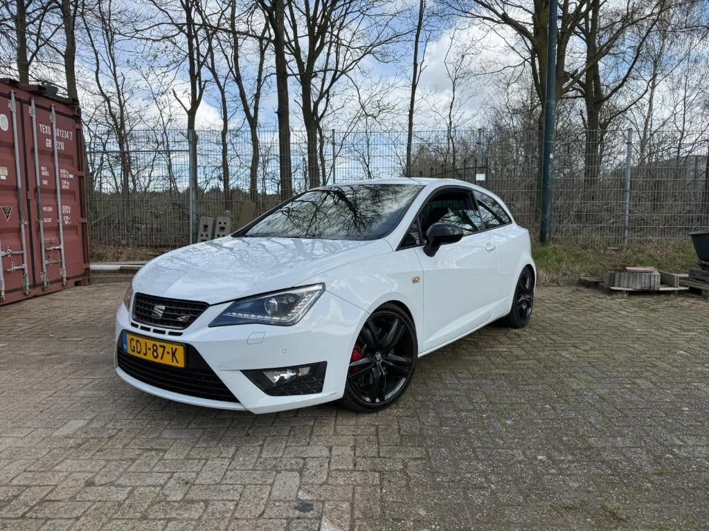 Seat Ibiza Cupra 1.8 TSI 192pk 3DRS 2016 wit, Voorwielaandrijving, 1160 kg, Stof, Handgeschakeld