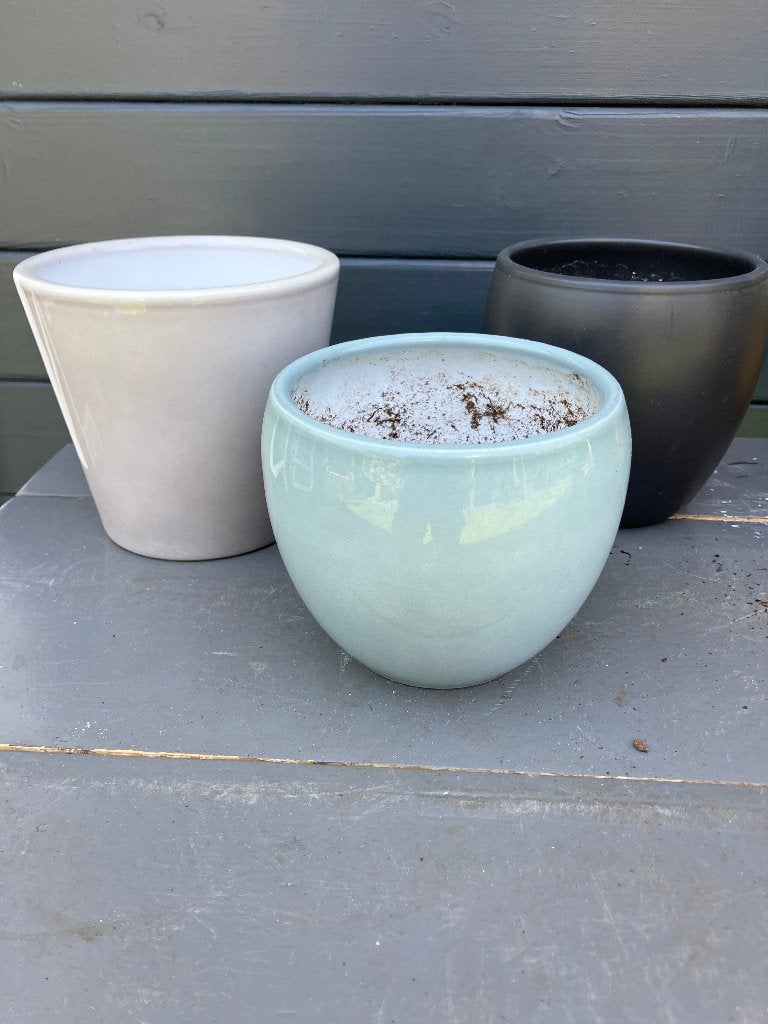 3 stenen bloempotten lichtblauw grijs antraciet plantenbak, Rond, Ophalen of Verzenden, Zo goed als nieuw, Balkon