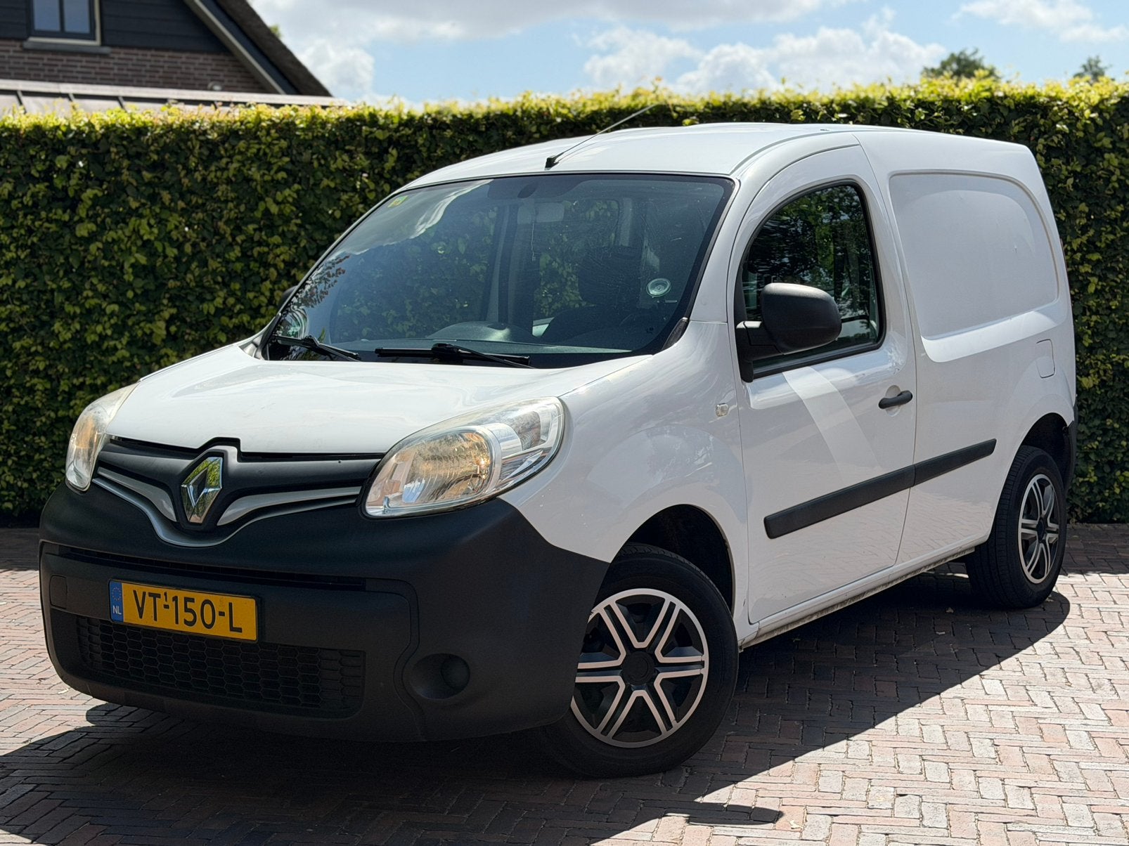 Renault Kangoo 1.5 DCI 55KW 2016 Airco, Navi, Cruise, Blueto, Voorwielaandrijving, Euro 5, Stof, 74 pk