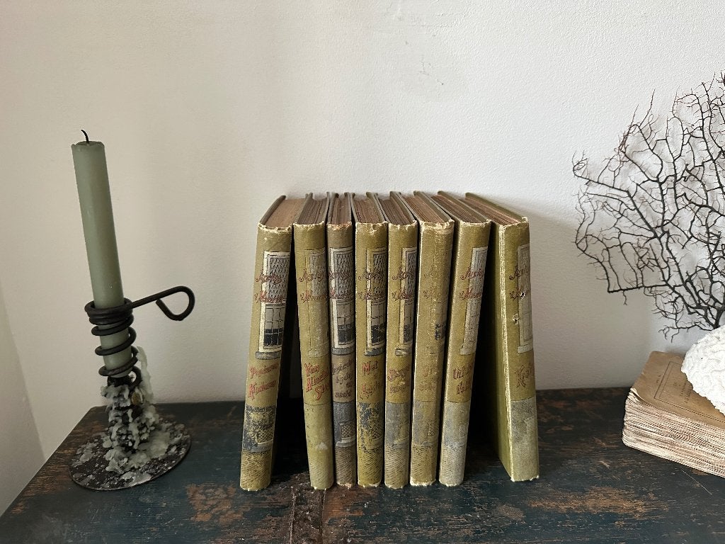 8 leuk boekjes van Justus van Maurik! samen 25 euro, Ophalen of Verzenden, Gelezen