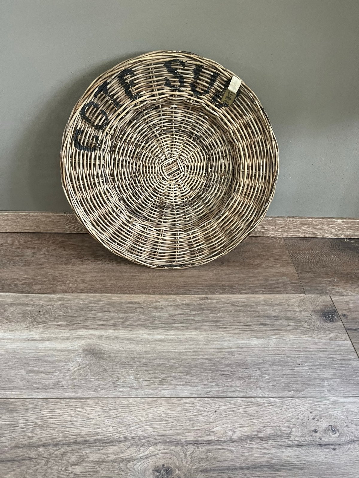 Rivièra Maison 'Côte Sud' rotan decoratiebord 48 cm, Huis en Inrichting, Gebruikt, Beige, Ophalen of Verzenden, Landelijk