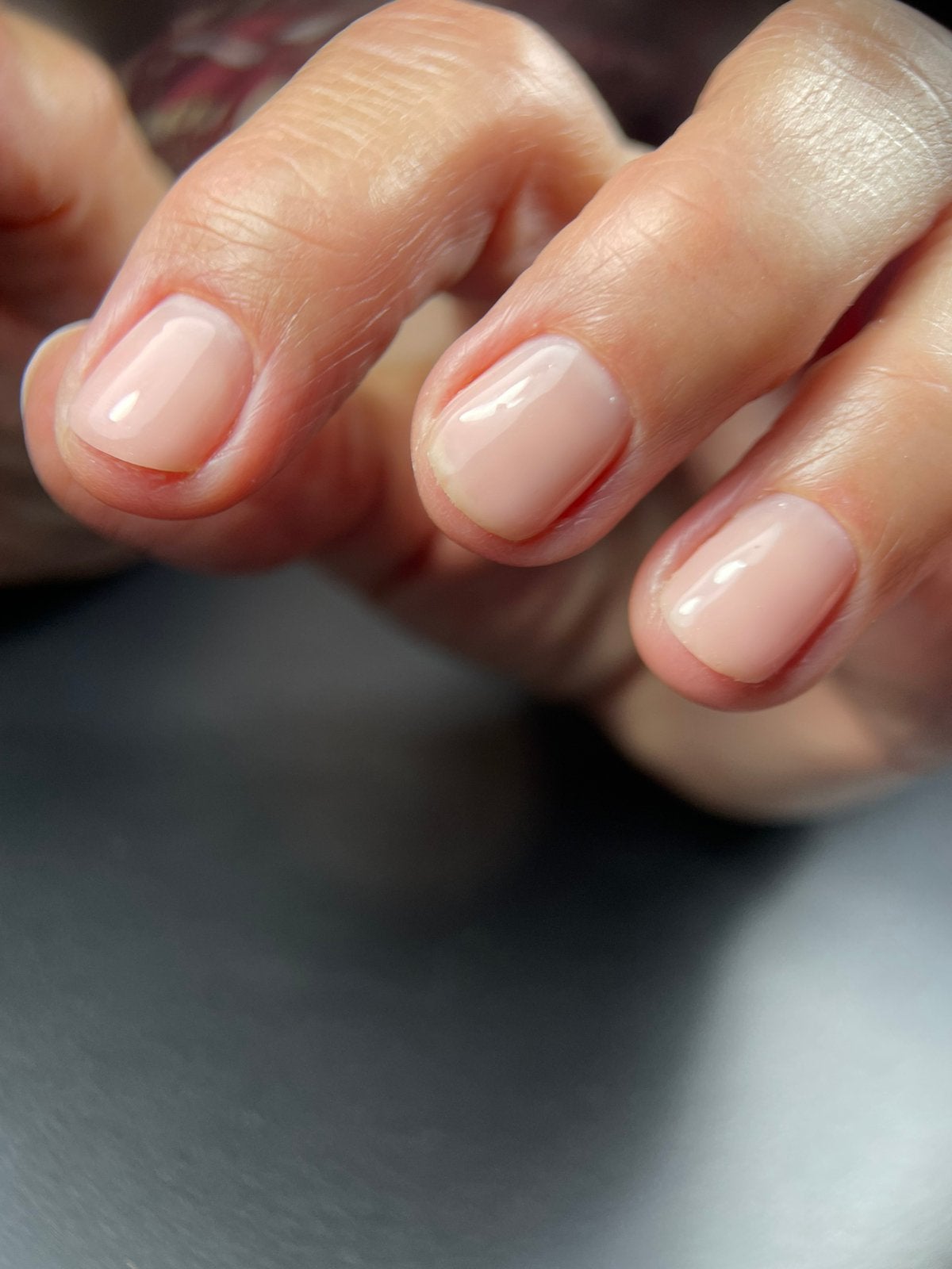 Nagelstyliste gespecialiseerd in gel en biab in Rotterdam, Ophalen, Zo goed als nieuw, Overige kleuren, Handen en Nagels