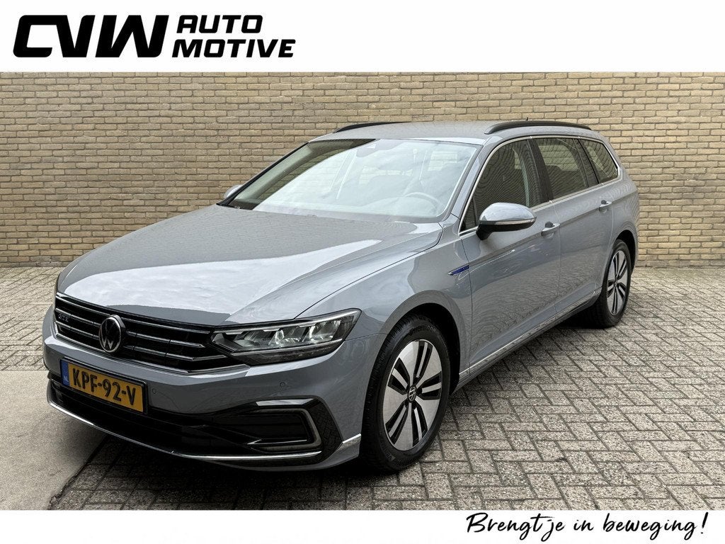 Volkswagen Passat 1.4 TSI 218pk PHEV GTE | Trekhaak wegklapb, Auto's, Automatische klimaatregeling, Stof, Gebruikt, Euro 6
