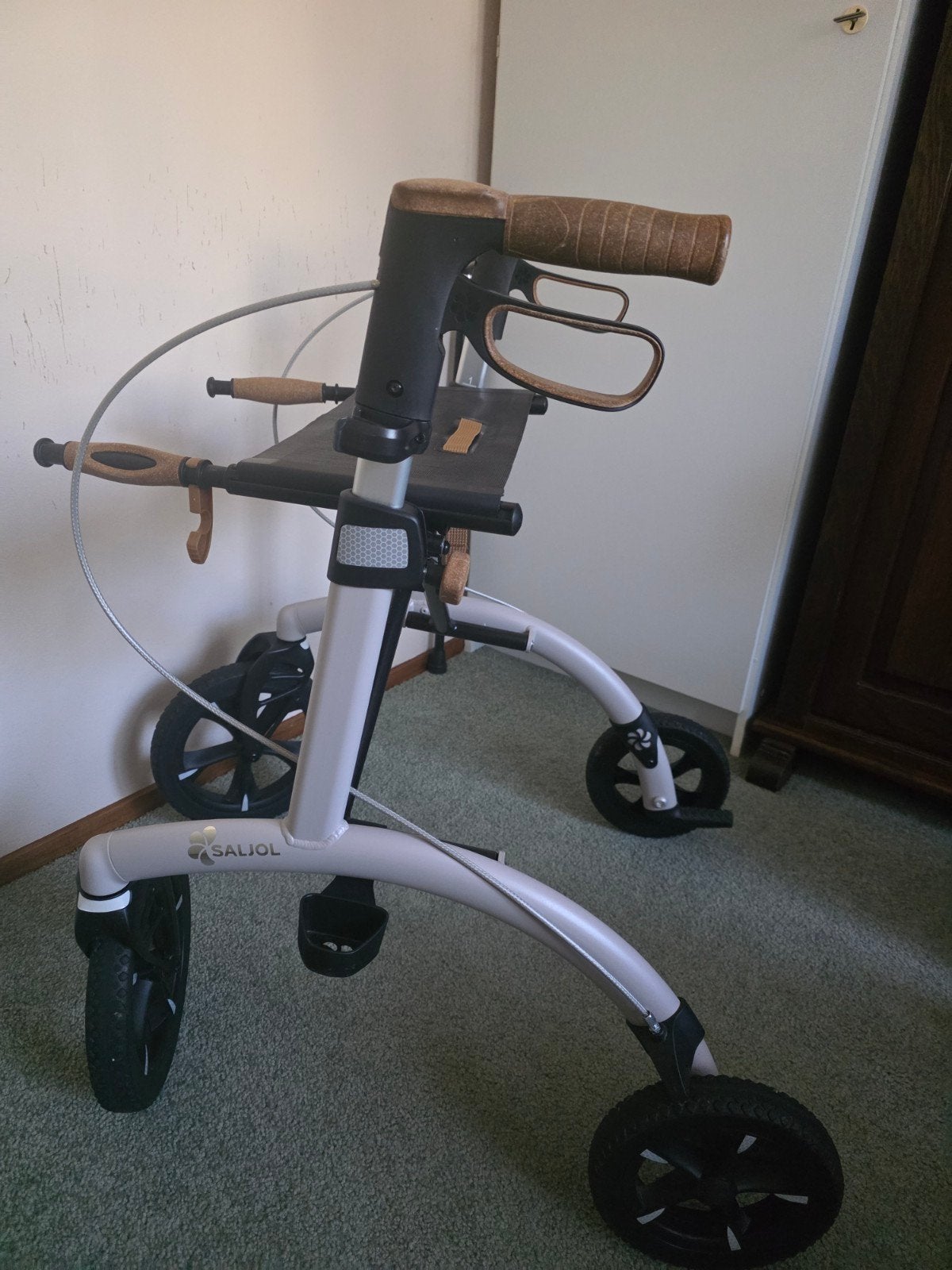 Saljol Allround Rollator, Ophalen, Opvouwbaar, Zo goed als nieuw