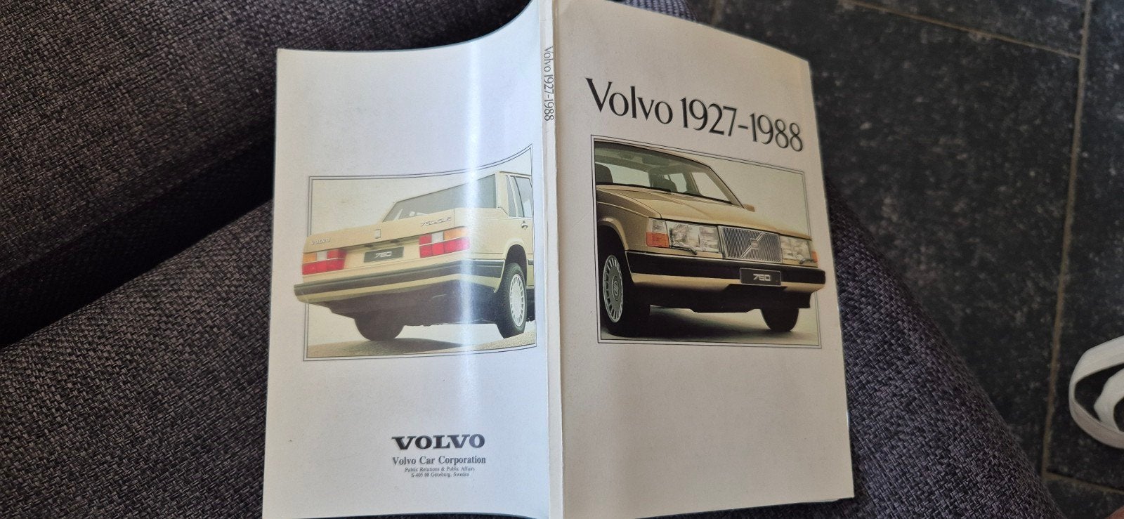 Volvo oldtimer brochure Nederlands, Ophalen