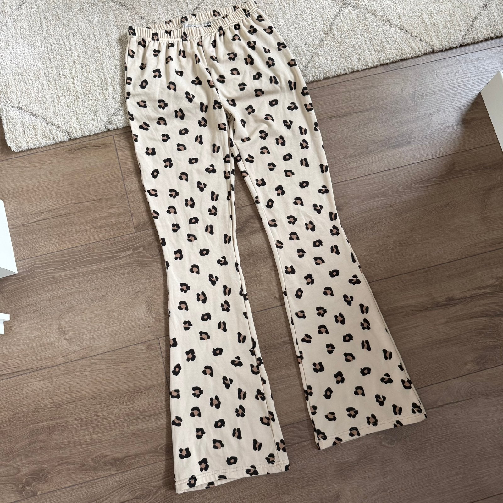 Flared broek maat XS/S, Zwart, Ophalen of Verzenden, Zo goed als nieuw, Maat 34 (XS) of kleiner