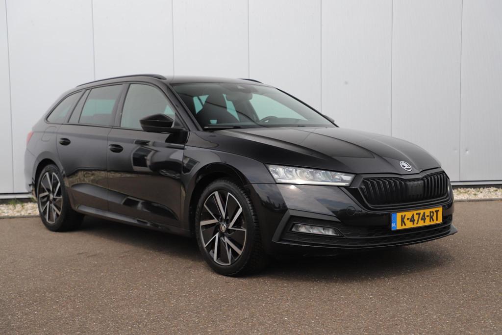 Skoda Octavia Combi 1.0 TSI Sport Business 110PK RS Stoelen, Stof, Gebruikt, Met garantie (alle), Zwart