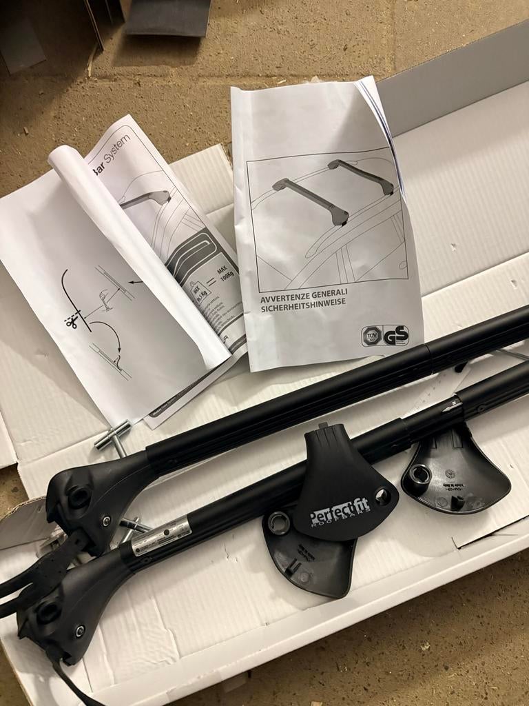 Nieuwe Perfect Fit dakdragers voor Mercedes GL, Auto diversen, Dakdragers, Ophalen of Verzenden, Nieuw