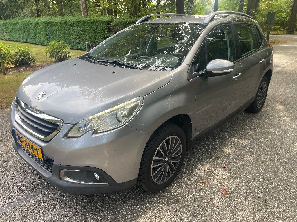 Peugeot 2008 1.2 VTI  / 2015 / 132Dkm! / Airco /, Auto's, Peugeot, Voorwielaandrijving, Euro 5, Stof, 40 €/maand