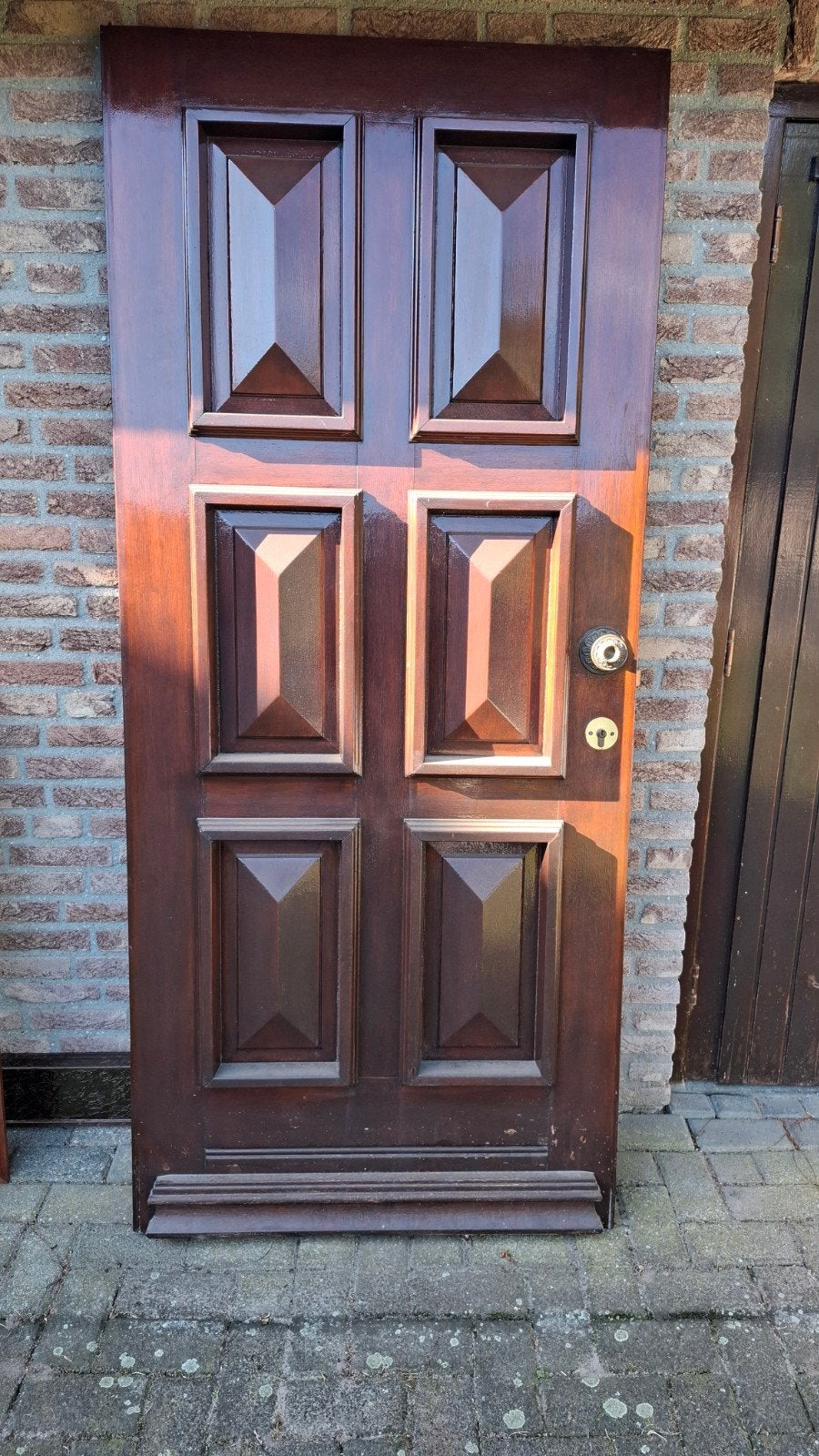 Massieve houten voordeur met panelen, zware deur gemaakt, Gebruikt, 80 tot 100 cm, Ophalen of Verzenden, Buitendeur