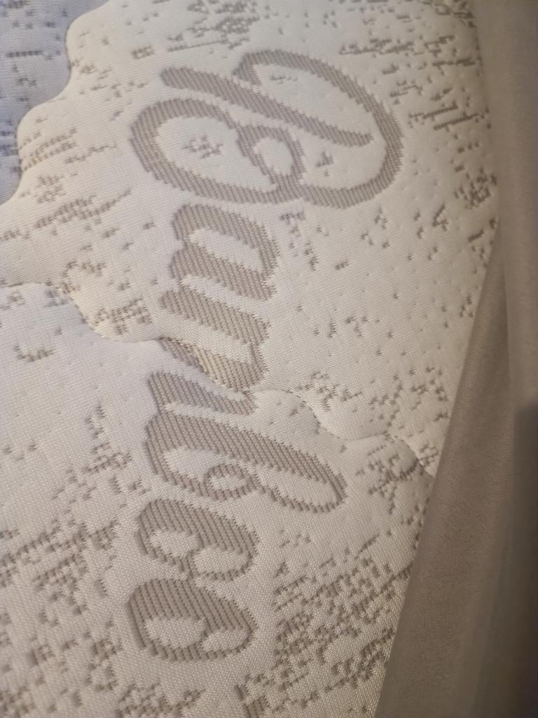 Matras, Huis en Inrichting, Slaapkamer | Matrassen en Bedbodems, Matras, 200 cm, Nieuw, Tweepersoons