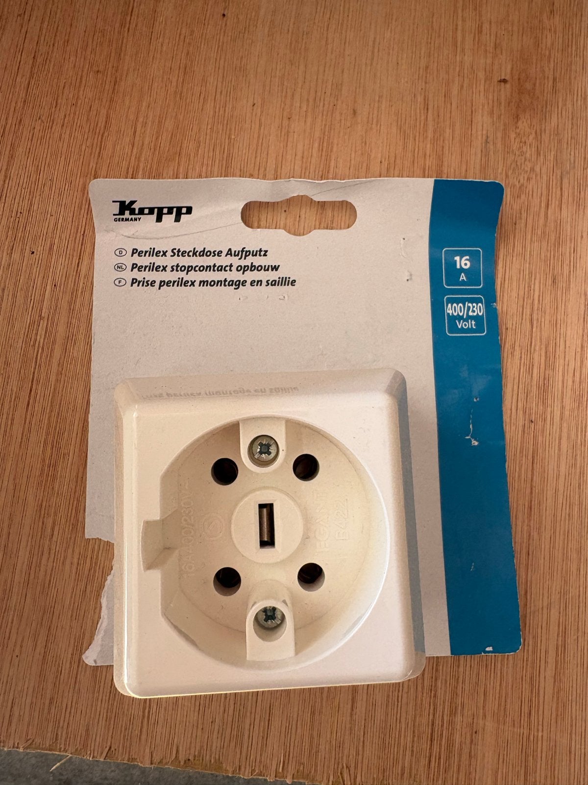Kopp Perilex Opbouw Stopcontact 16A 400/230V, Doe-het-zelf en Verbouw, Ophalen of Verzenden, Nieuw, Overige merken, Stopcontact