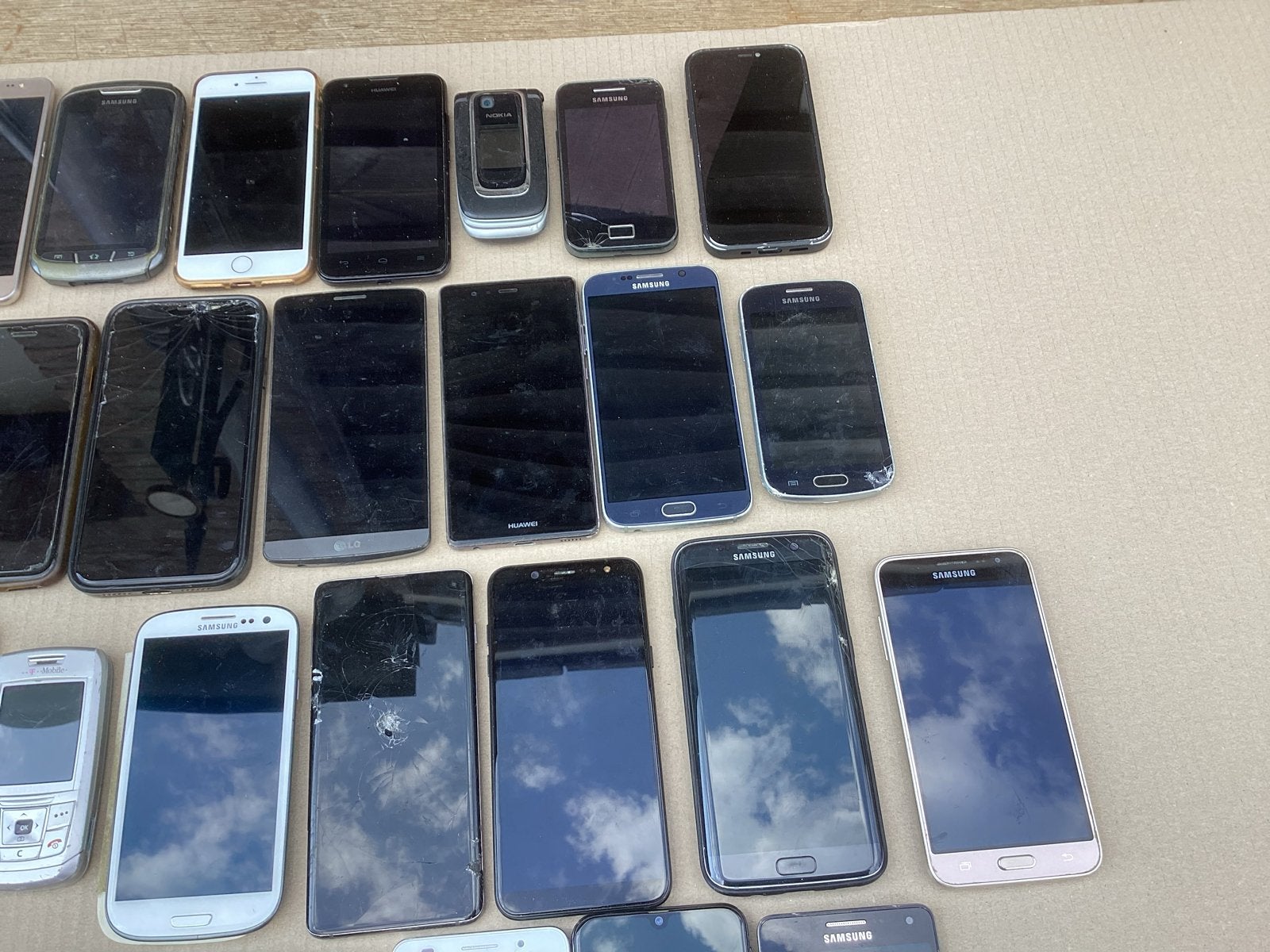 Partij diverse mobiele telefoons - smartphones 57 STUKS, Overige modellen, Ophalen of Verzenden, Minder dan 3 megapixel, Zonder simlock