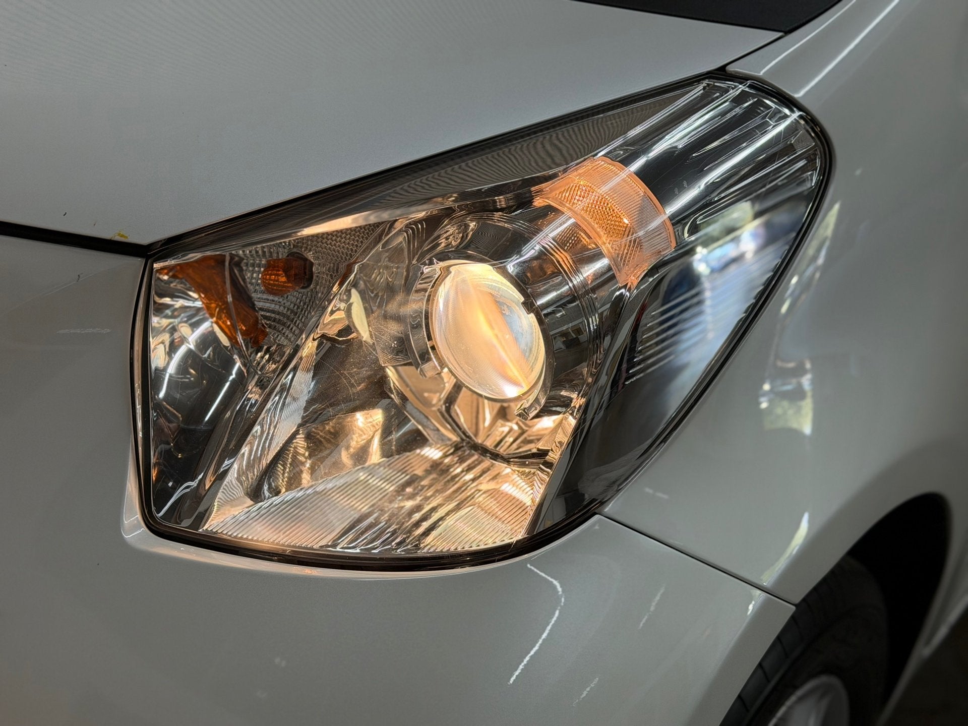 Toyota IQ 1.0 VVTi Comfort 2011 NAP AIRCO TREKHAAK ELEK-RAME, Euro 5, Stof, Gebruikt, Zwart