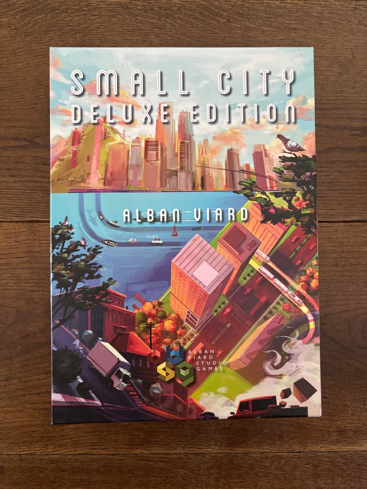 Spel Small City (Deluxe Edition). Inclusief Winter Expansion, Hobby en Vrije tijd, Gezelschapsspellen | Bordspellen, Ophalen of Verzenden