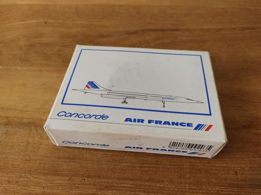 Oud Schaalmodel Concorde Air France 1:600 schabak in doosje, Verzamelen, Ophalen of Verzenden, Zo goed als nieuw, Schaalmodel