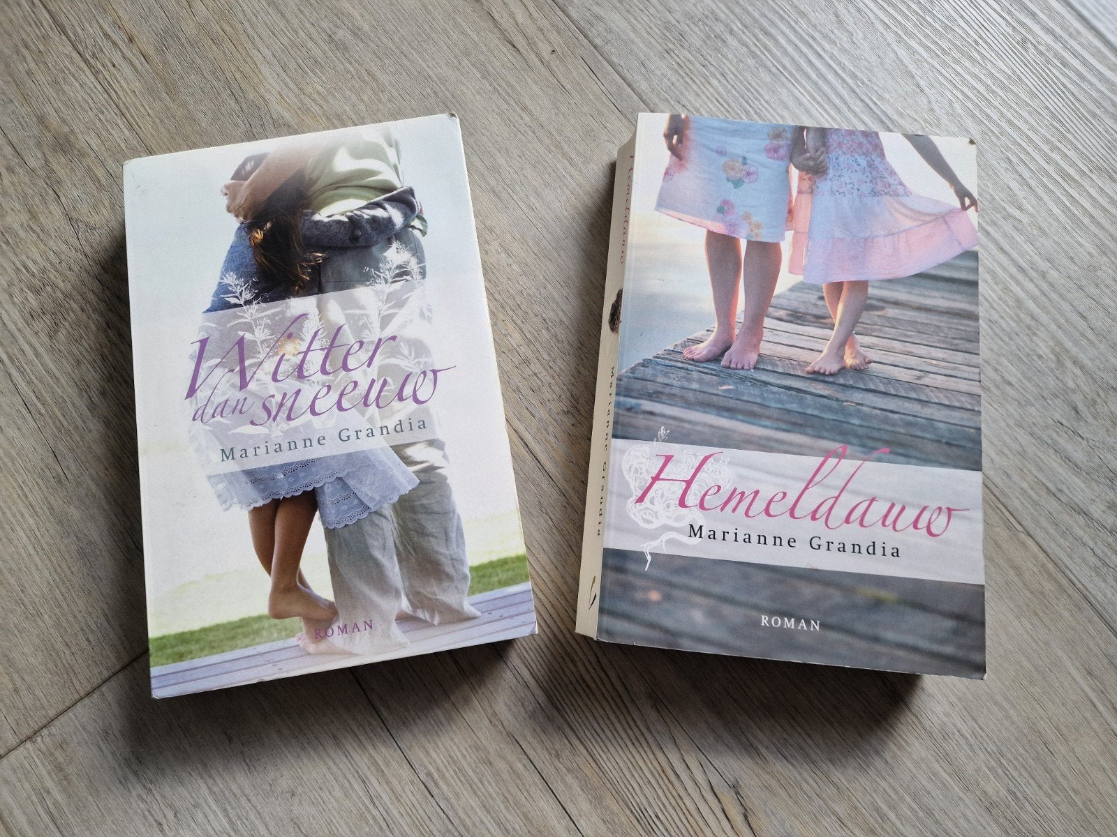 2 romans van Marianne Grandia: 'Witter dan sneeuw  en 'Hemel, Boeken, Ophalen of Verzenden, Gelezen, Marianne Grandia, Nederland