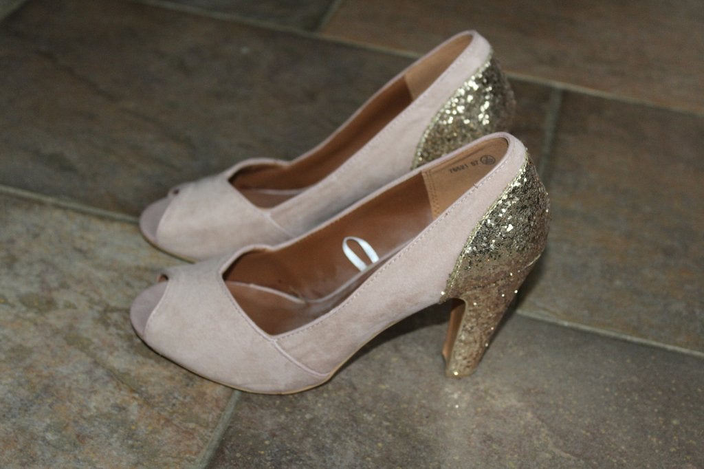 Atmosphere vlot leren glitter pumps mt 7 SUPERKOOPJE, Kleding | Dames, Schoenen, Overige kleuren, ., Ophalen of Verzenden, Zo goed als nieuw