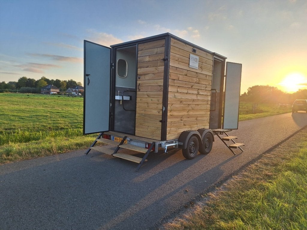 Toiletwagen te huur, Ophalen, Zo goed als nieuw, Overige