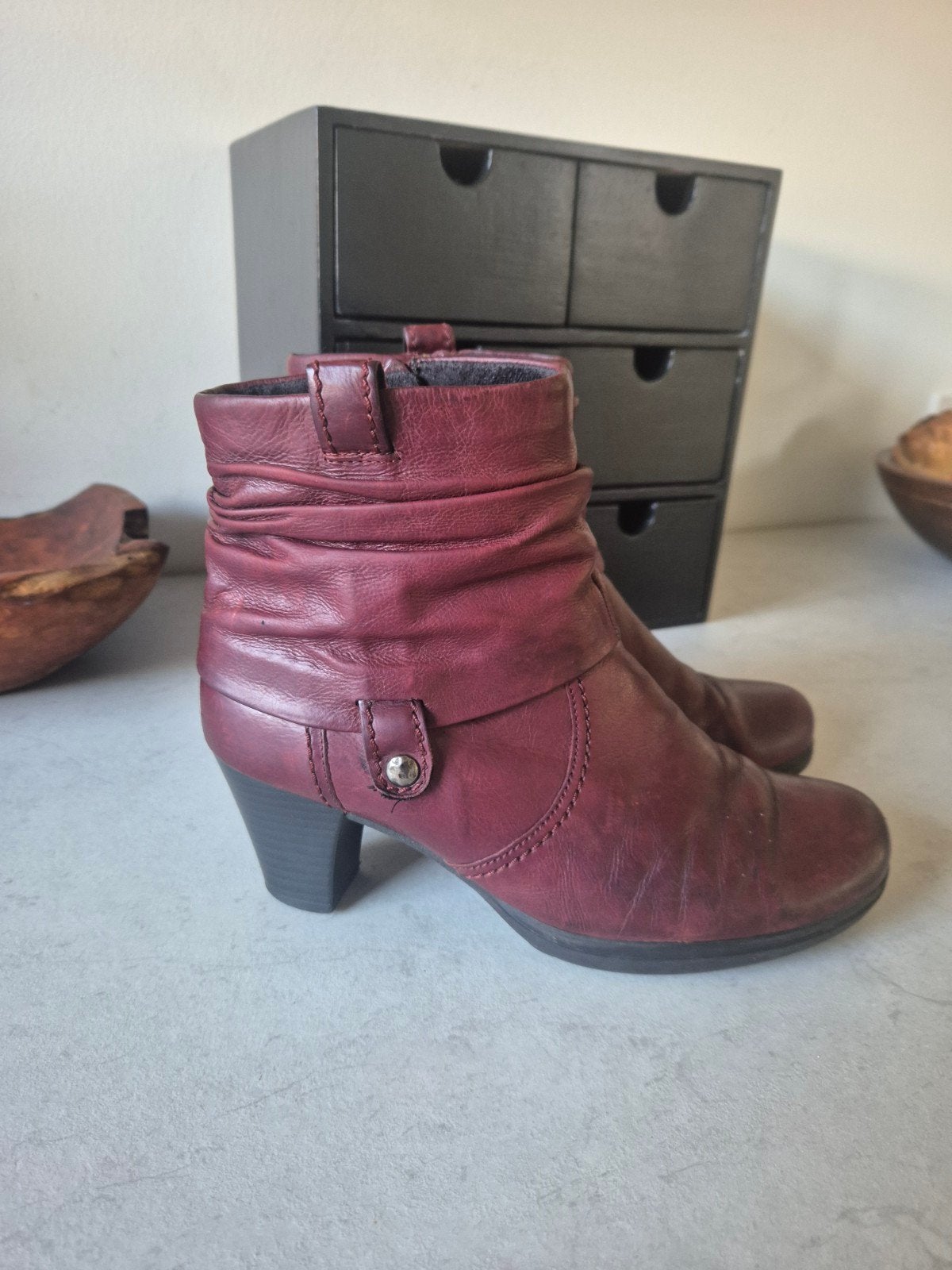 Gabor bordeaux leren enkellaarzen maat 38, Kleding | Dames, Lage of Enkellaarzen, Gabor, Ophalen of Verzenden, Gedragen