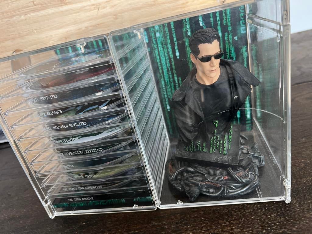 The Ultimate Matrix Collection - 10 DVD’s + Neo buste, Vanaf 12 jaar, Ophalen, Zo goed als nieuw, Actiethriller