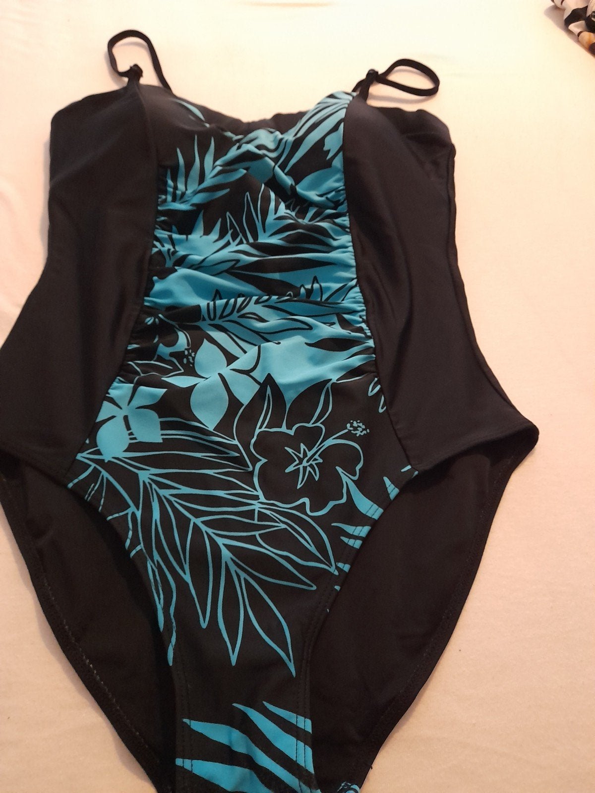 Te koop strapless badpak maat L, Ophalen of Verzenden, Zo goed als nieuw, Zwart, Badpak