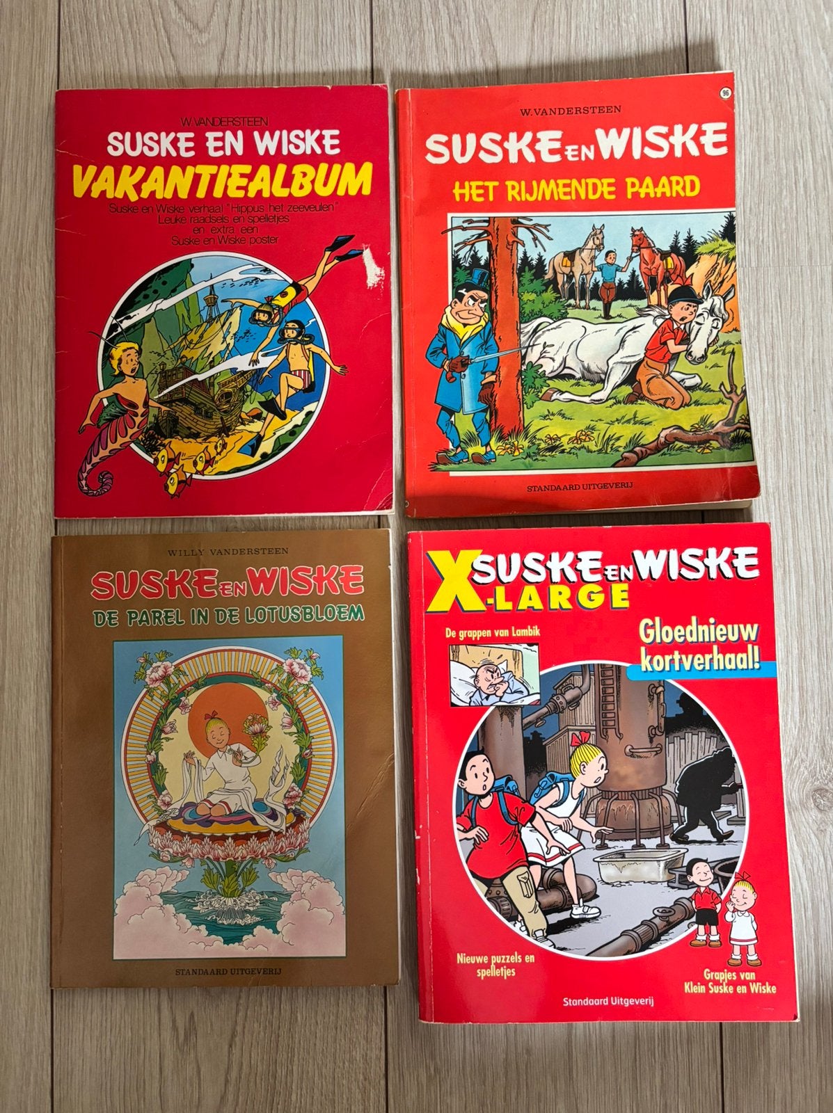4x suske en wiske waaronder vakantiealbum uit 1977, Meerdere stripboeken, Ophalen of Verzenden, Zo goed als nieuw