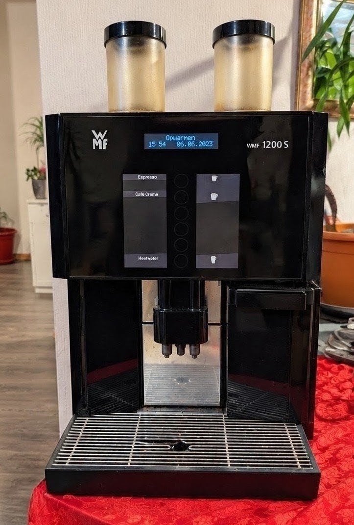 WMF 1200 S professionele koffiemachine - Bean-to-cup, 10 kopjes of meer, Ophalen, Gebruikt, Combi