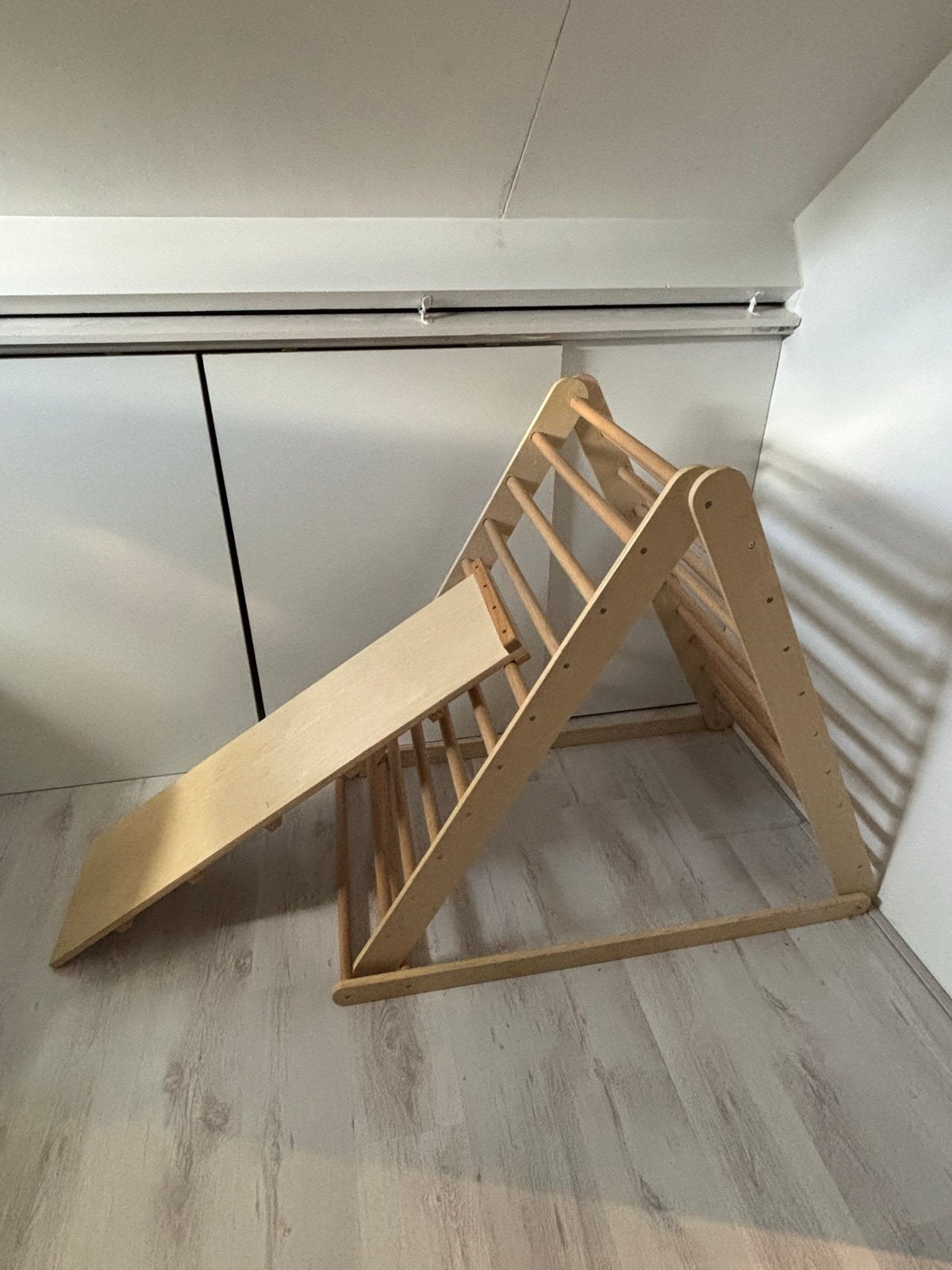 Houten Klimrek met Glijbaan - Montessori Speelgoed, Ophalen, Zo goed als nieuw, Glijbaan