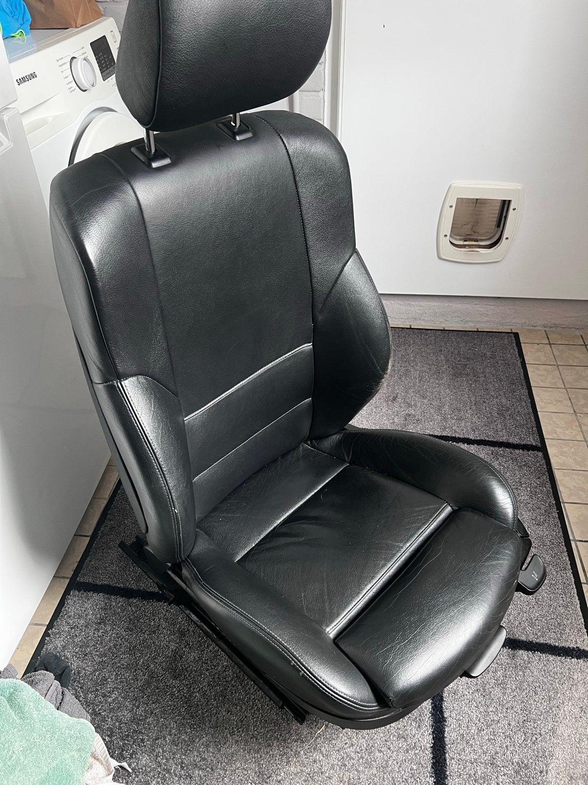 BMW E46 (323i sedan) sportive stoelen Zwart Leder, Ophalen of Verzenden, Gebruikt, BMW