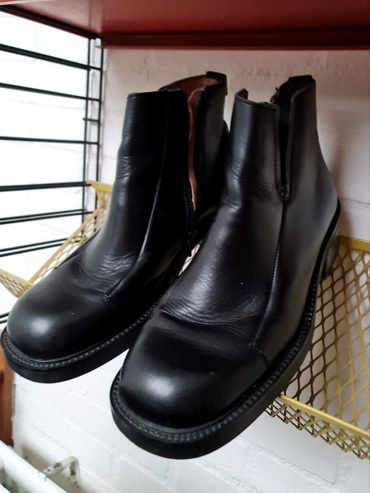 Herenschoenen vintage design merk Lennox maat 42 leder mooi, Kleding | Heren, Schoenen, Ophalen, Zo goed als nieuw, Zwart