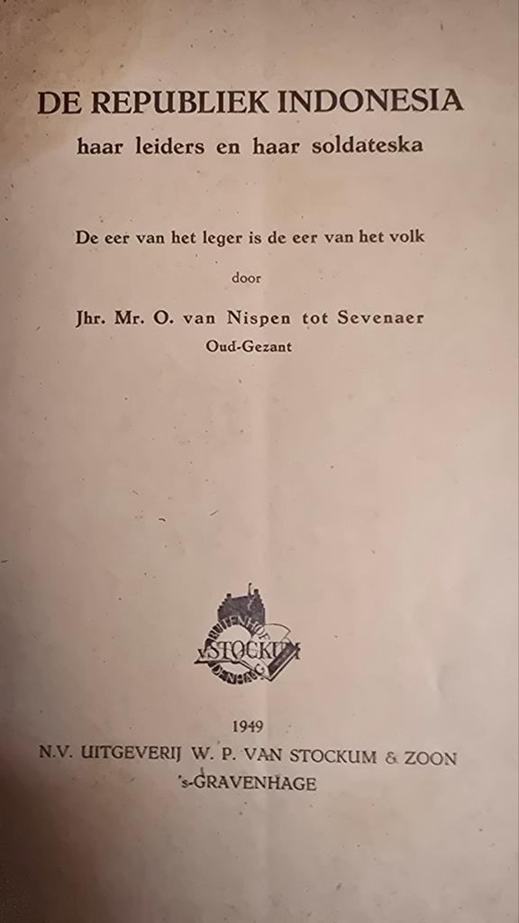 De Republiek Indonesia: Leiders en Soldateska (1949), Gelezen, Ophalen of Verzenden, 1945 tot heden, Overige onderwerpen