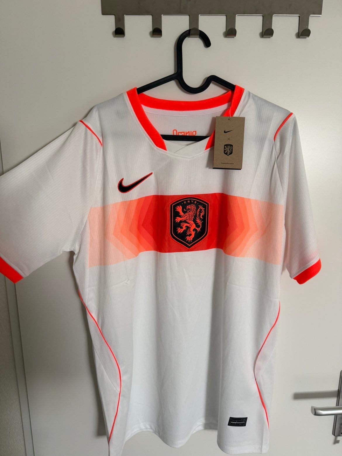 WK26 Nederland uit Tenue, Maat M, Ophalen of Verzenden, Nieuw, Shirt