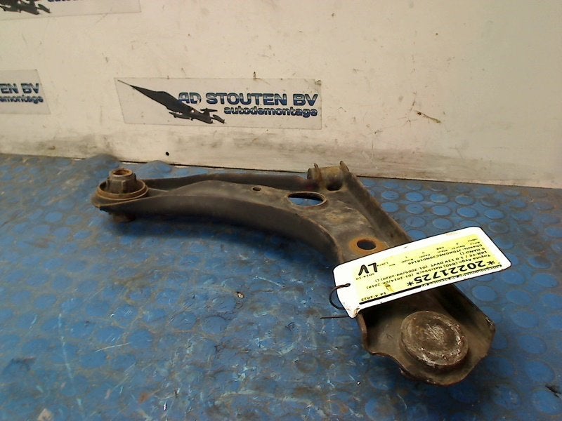 Draagarm Links Voor Toyota Aygo (B40) (2014-05/2018-06), Gebruikt, Kundenbetreuung@toyota.de, Toyota-Allee 2, Köln 50858, , Duitsland