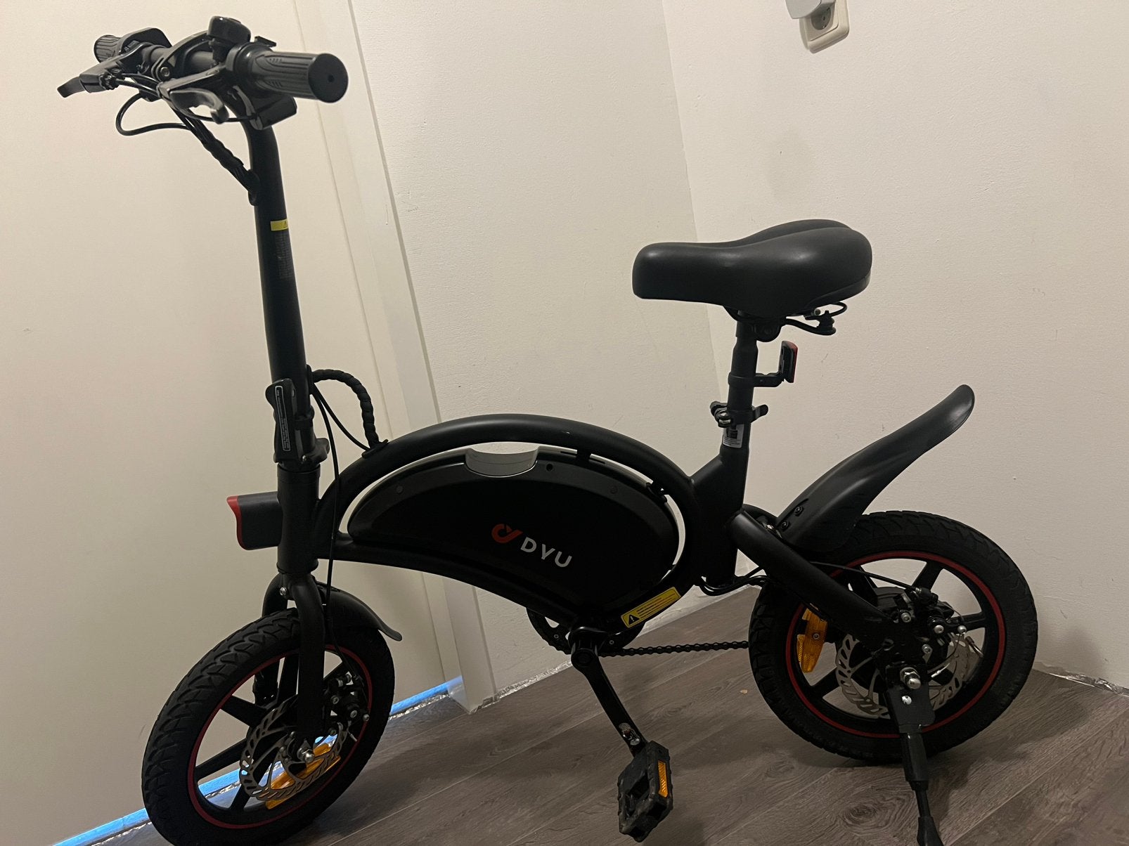 DYU D3S 14 Inch Mini Opvouwbare Elektrische Fiets, Fietsen en Brommers, Elektrische fietsen, Zo goed als nieuw, Minder dan 47 cm