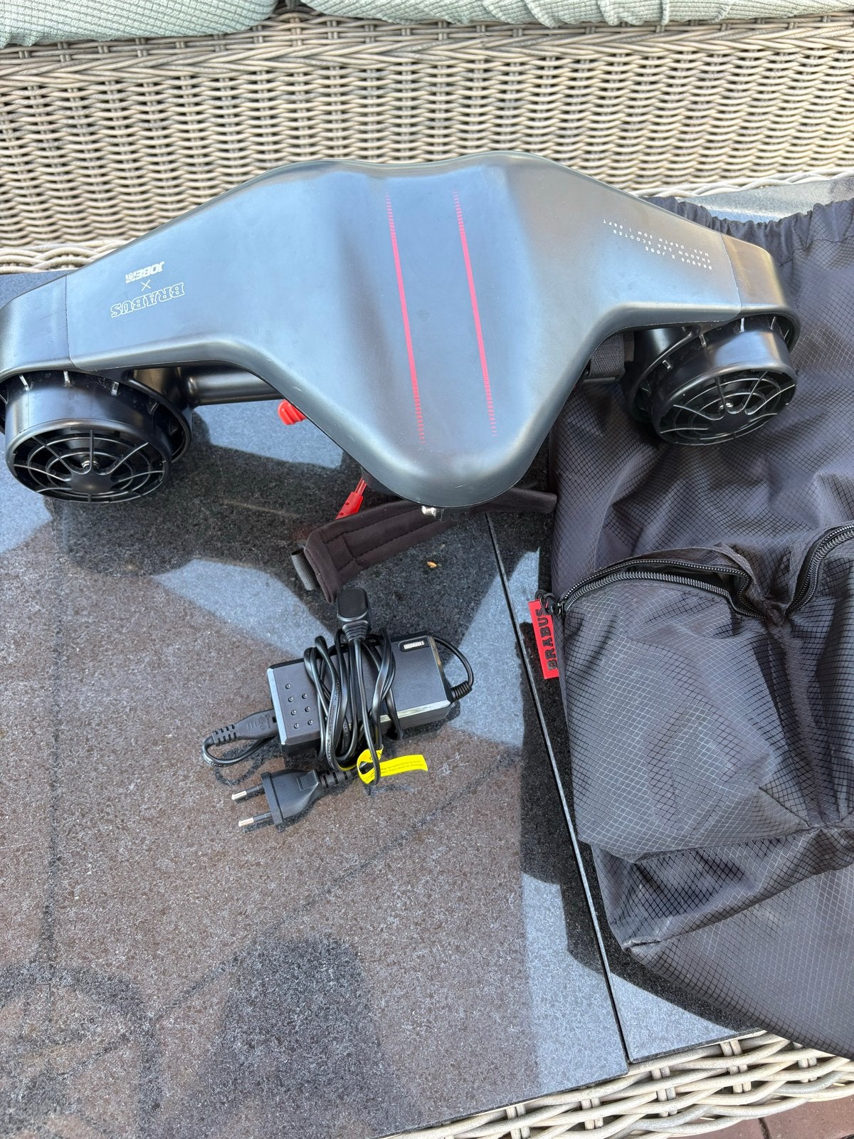 Jobe x Brabus Seascooter met tas en lader, Watersport en Boten, Duiken, Ophalen, Zo goed als nieuw
