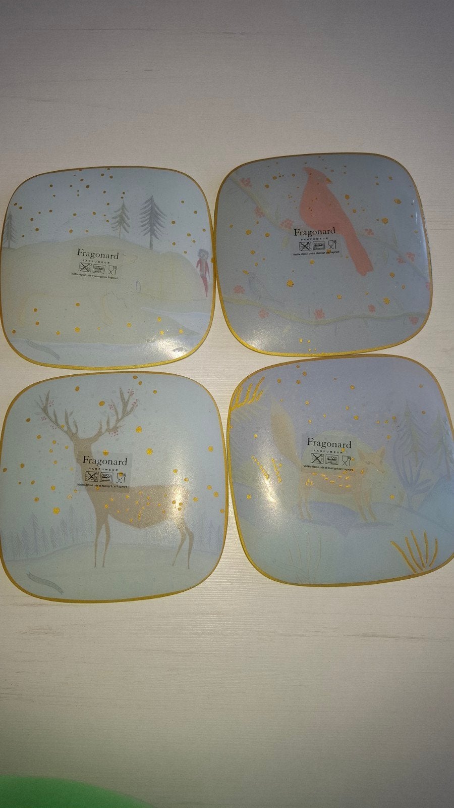 De producten op de afbeelding zijn decoratieve glazen servee, Ophalen, Glas of Glazen, Overige merken, Overige stijlen
