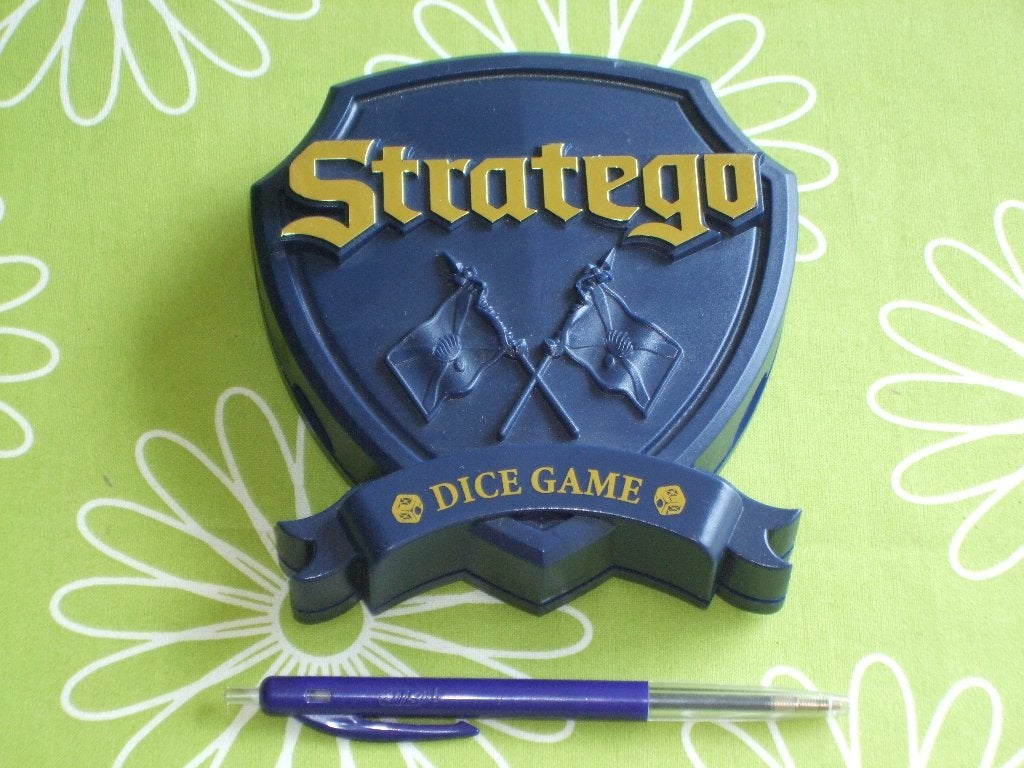 Stratego dobbelspel - dice game, Een of twee spelers, Ophalen of Verzenden, Gebruikt