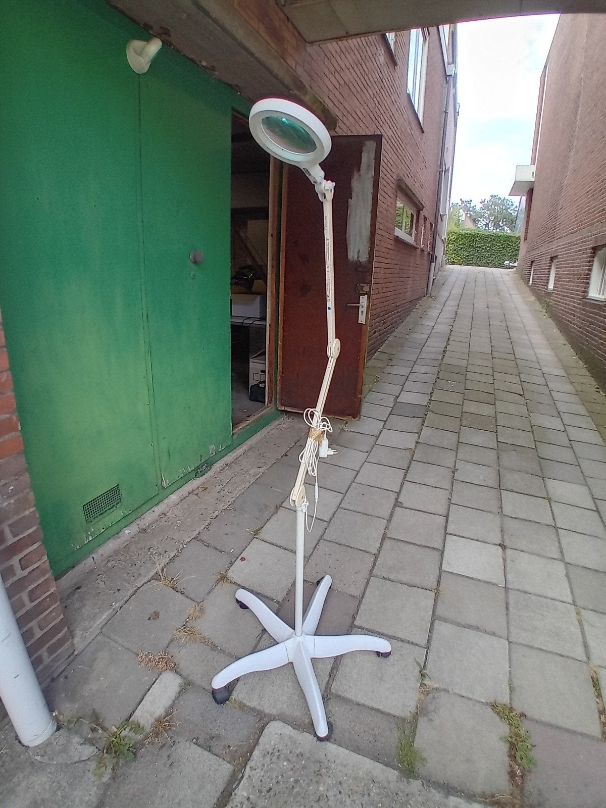loeplamp op wieljes, Ophalen, Gebruikt