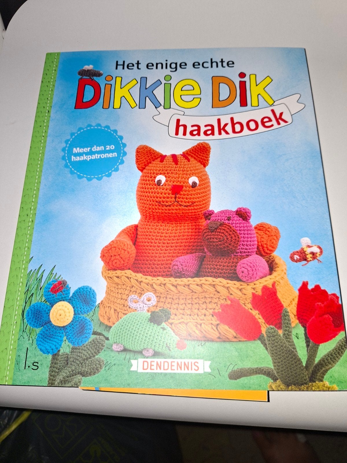 Het enige echte Dikkie Dik haakboek - Meer dan 20 patronen, Hobby en Vrije tijd, Breien en Haken, Ophalen of Verzenden, Gebruikt