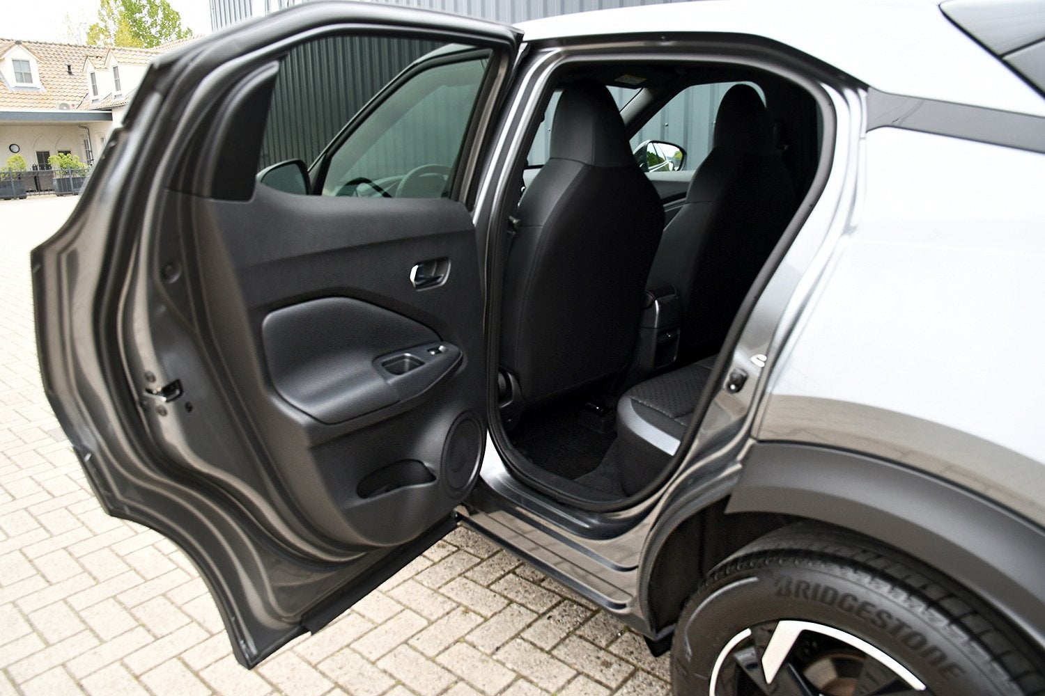 Foto 11 van Nissan Juke 1.0 DiG-T Acenta 01-2025 | BTW | Navi | AppleCar