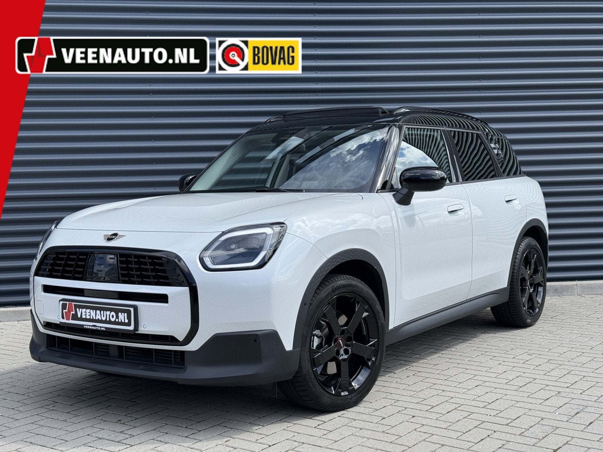 MINI Countryman C Pano/Leder/Camera (bj 2024, automaat), Auto's, Gebruikt, Zwart, Wit, Leder