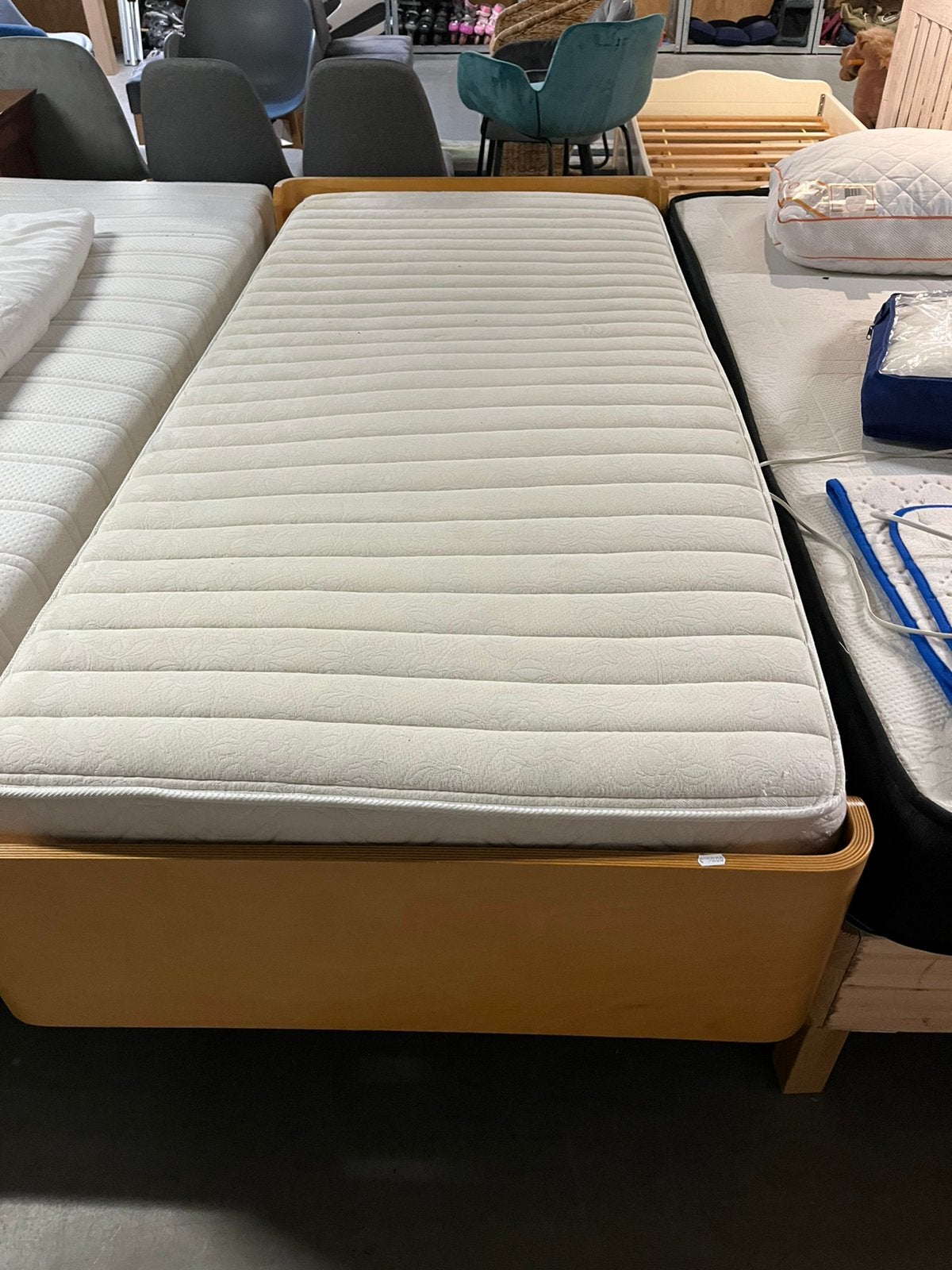 Diverse bedden, Ophalen, Gebruikt, Eenpersoons, 90 cm
