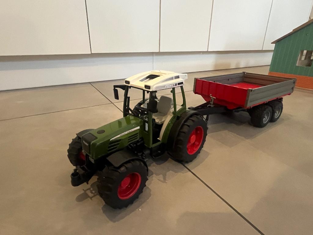 Speelgoed Tractor Fendt, Ophalen, Zo goed als nieuw