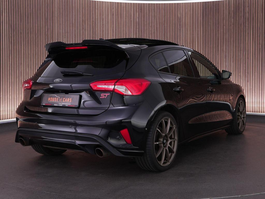 Ford Focus ST-3 2.3 280pk |dealer onderhouden|19" sparco|pan, 1408 kg, Gebruikt, 4 cilinders, Bedrijf