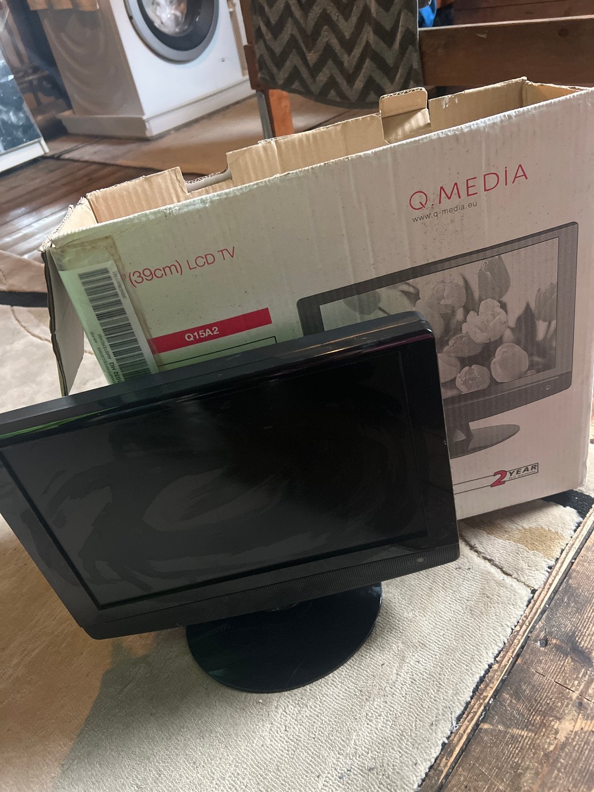 Kleine Q.MEDIA 39cm LCD TV, Gebruikt, LCD, Minder dan 40 cm, Ophalen